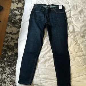 Brand new Hollister leggings